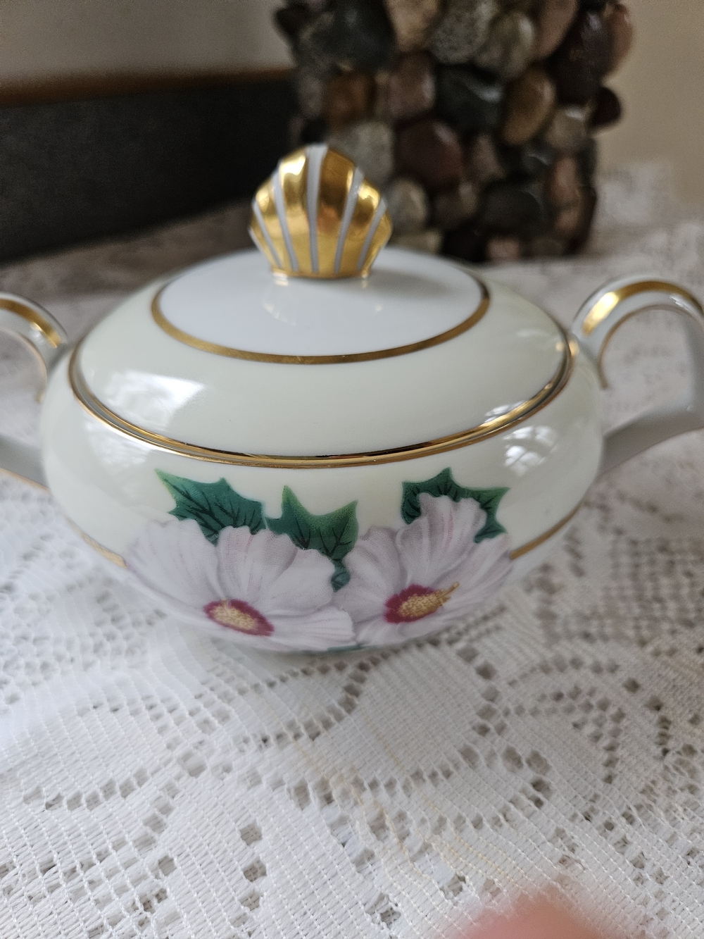 Kent Tropical Pattern Porcelain Floral Sugar Bowl with Gold Trim. Exceptional.